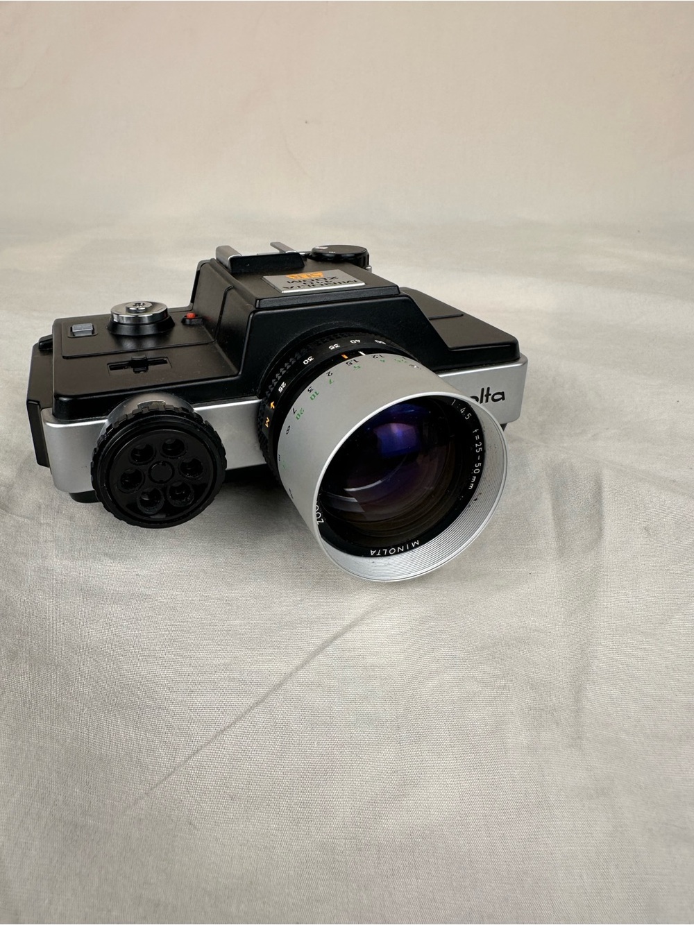 Minolta 110 zoom SLR film camera AS IS!